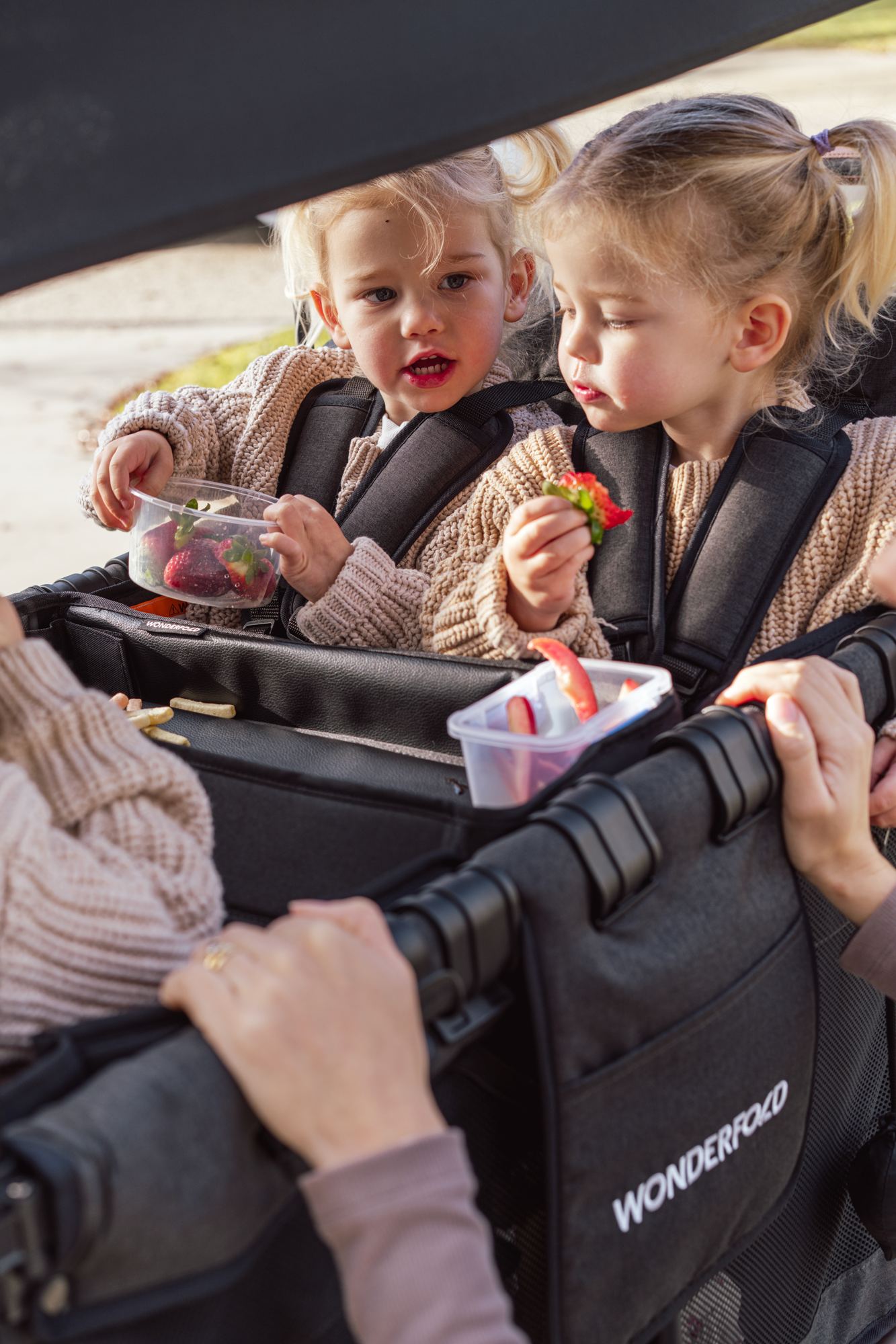 Snack stop, no unbuckling
