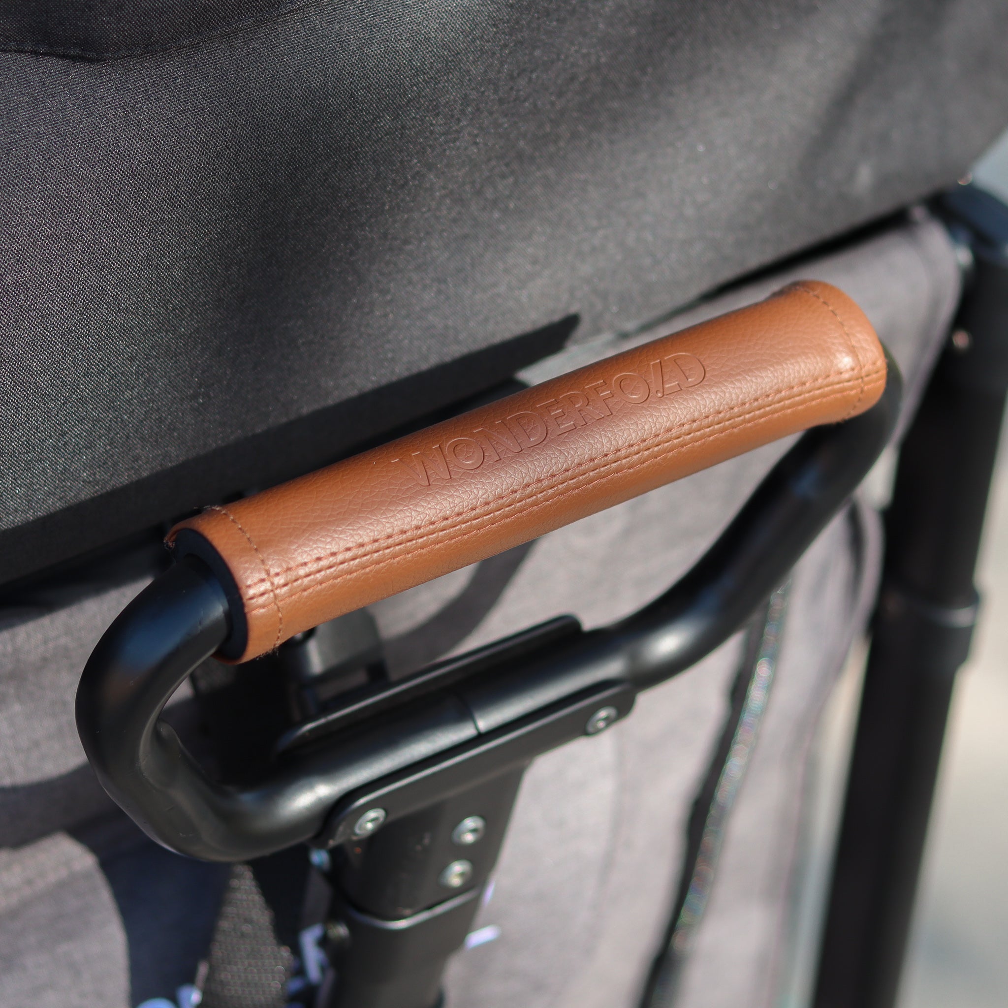WonderFold Pull Handle - W Series - WonderFold Wagons Australia