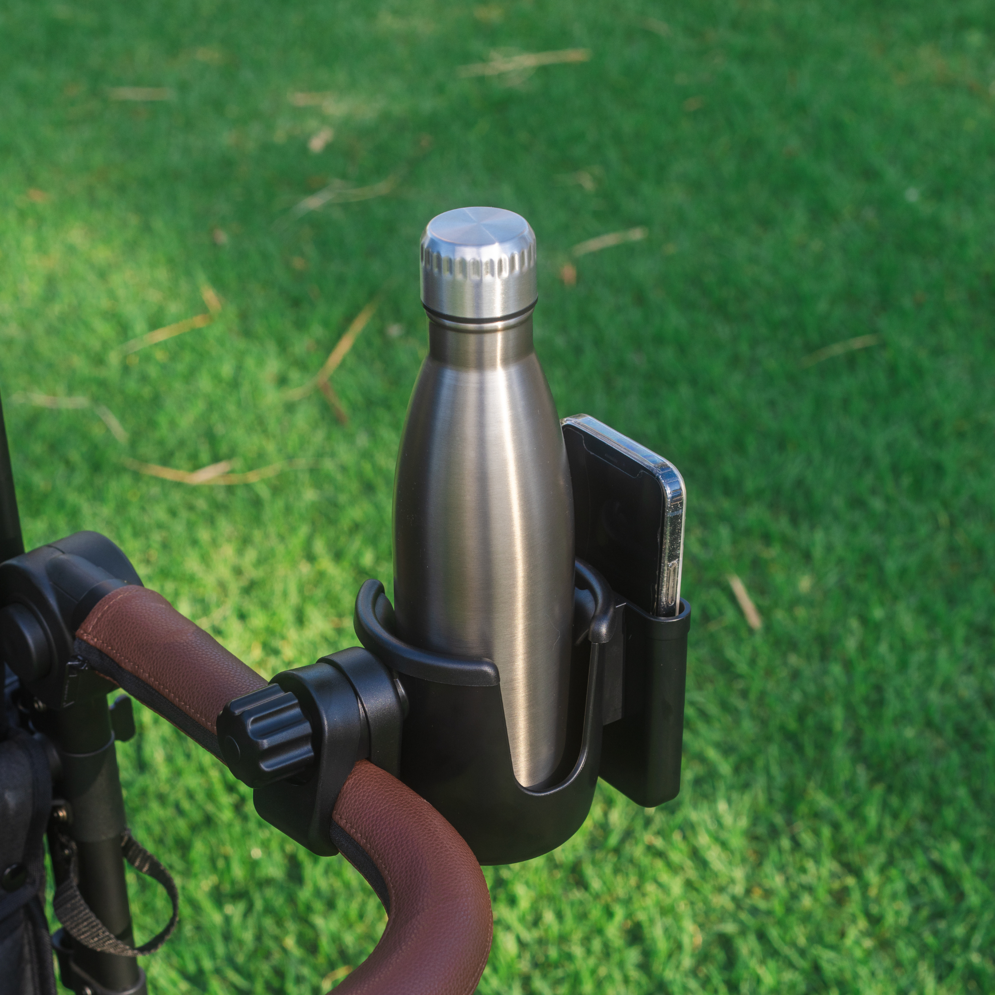 WonderFold 2 in 1 Cup & Phone Holder (W4 & W2) - WonderFold Wagons Australia